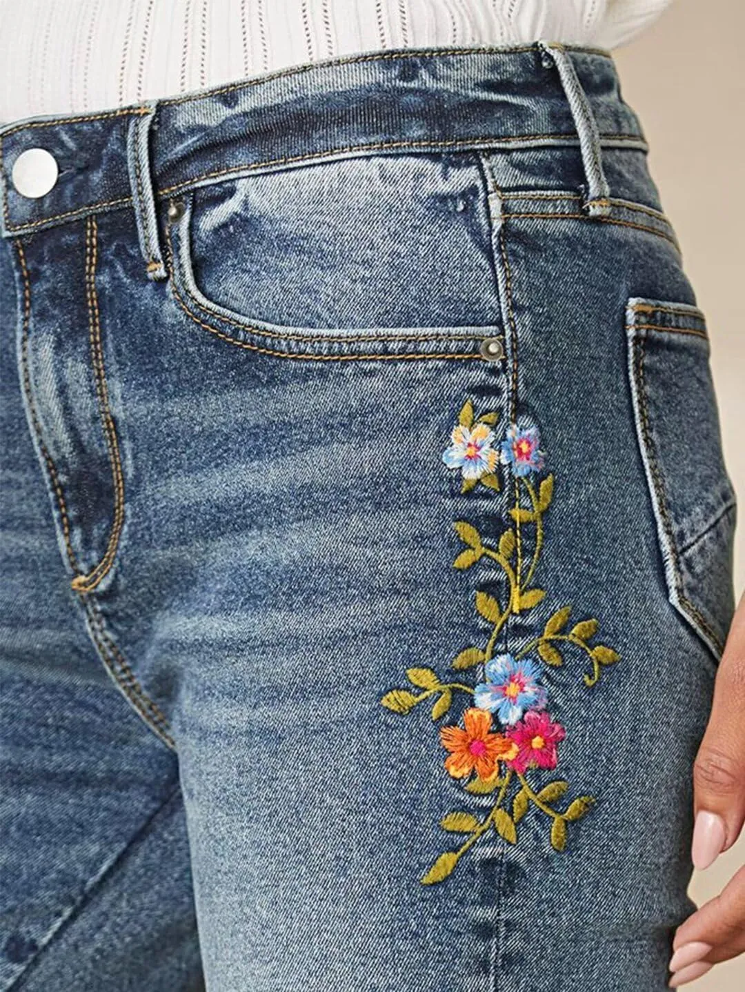Flamingals Women's Floral Embroidery Mid Waist High Stretch Bootcut Jeans with Pockets