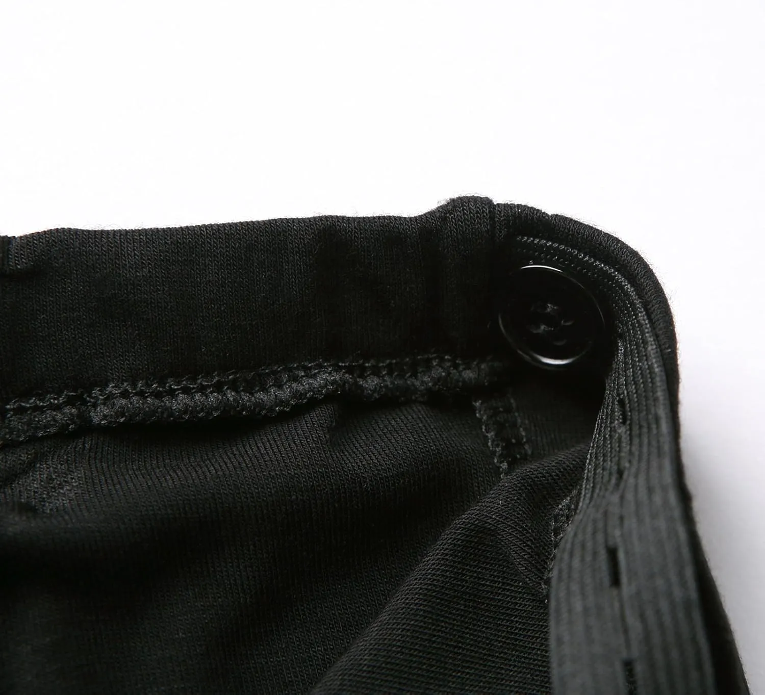 Liang Rou Maternity Belly Support Mini-Ribbed Stretch Short Leggings
