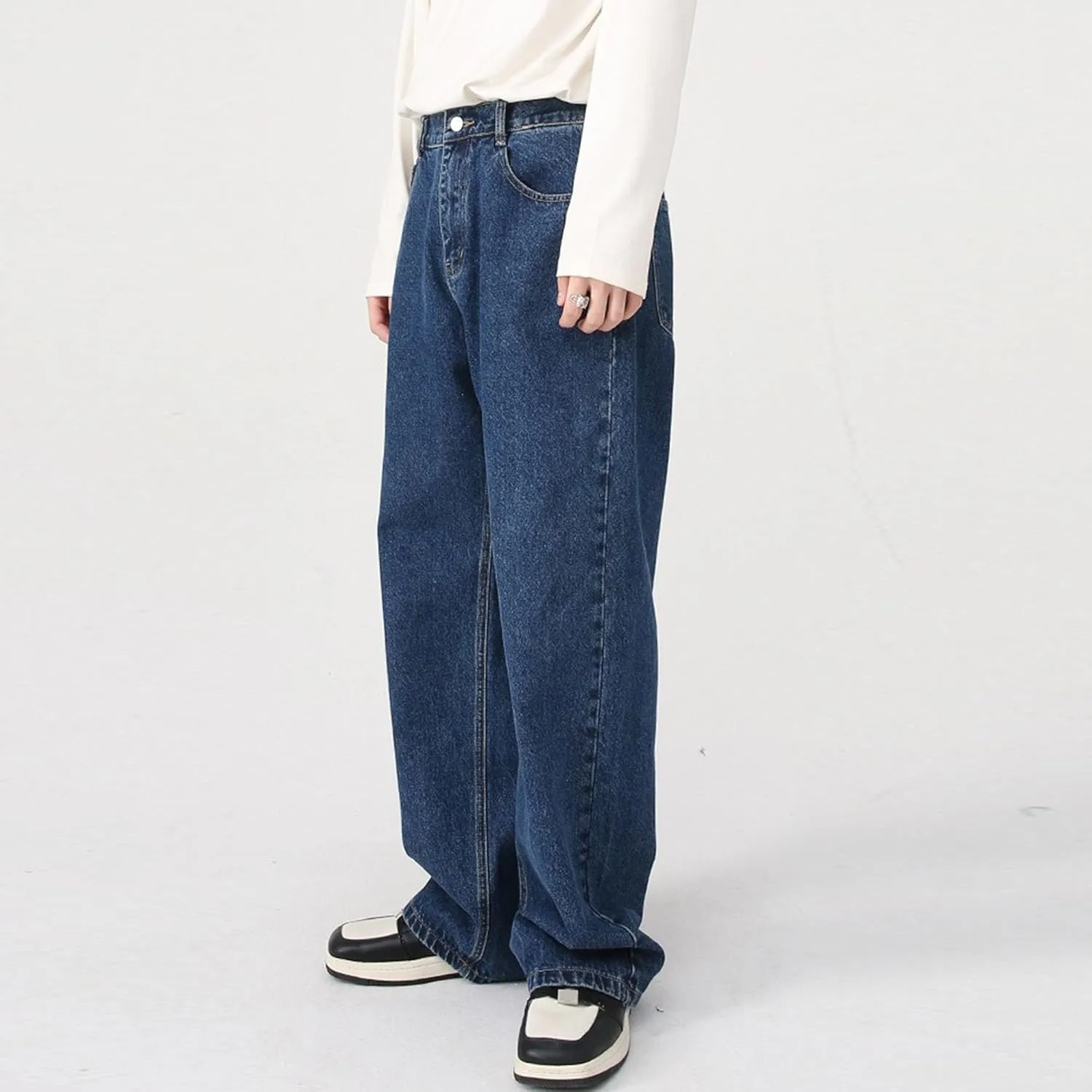 Men's Straight Leg Loose Fit Casual Jeans Washed Basic Outdoor Denim Pants Classic Casual Comfort Trousers