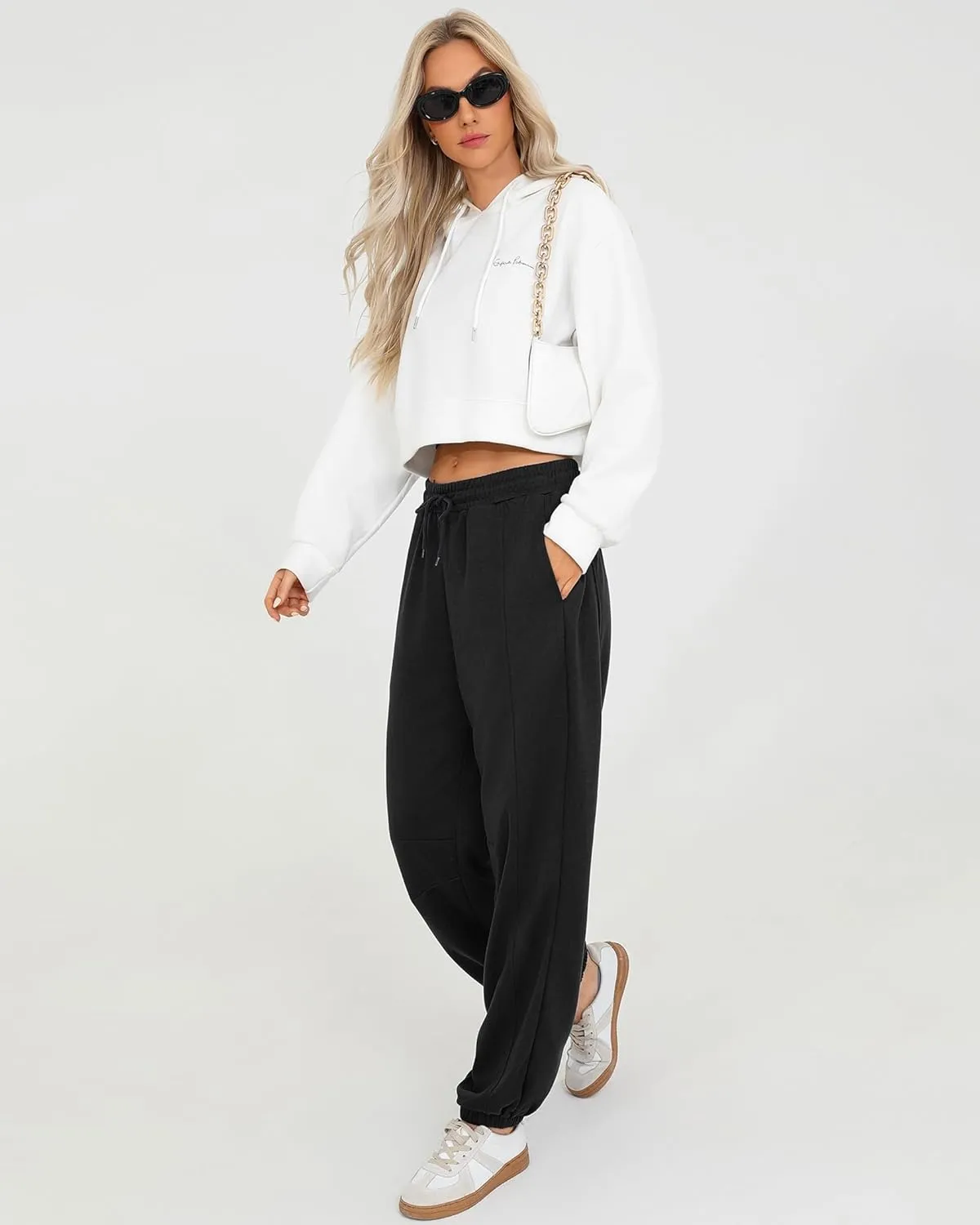 Quenteen Womens Sweatpants Casual Loose Lightweight Joggers Pants Fall Baggy Lounge Pants Drawstring Workout Bottoms