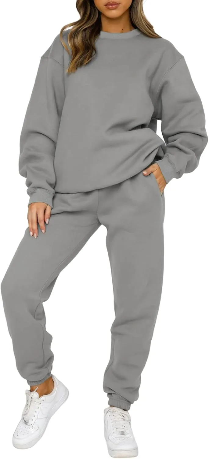 Viatabuna Women's 2 Piece Fleece Sweatsuit Outfit Long Sleeve Crewneck Pullover Sweatshirt Drawstring Jogger Pants Lounge Set