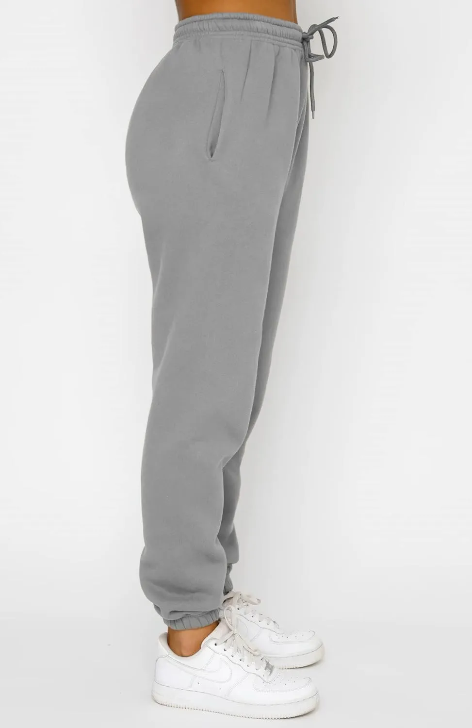 Viatabuna Women's 2 Piece Fleece Sweatsuit Outfit Long Sleeve Crewneck Pullover Sweatshirt Drawstring Jogger Pants Lounge Set
