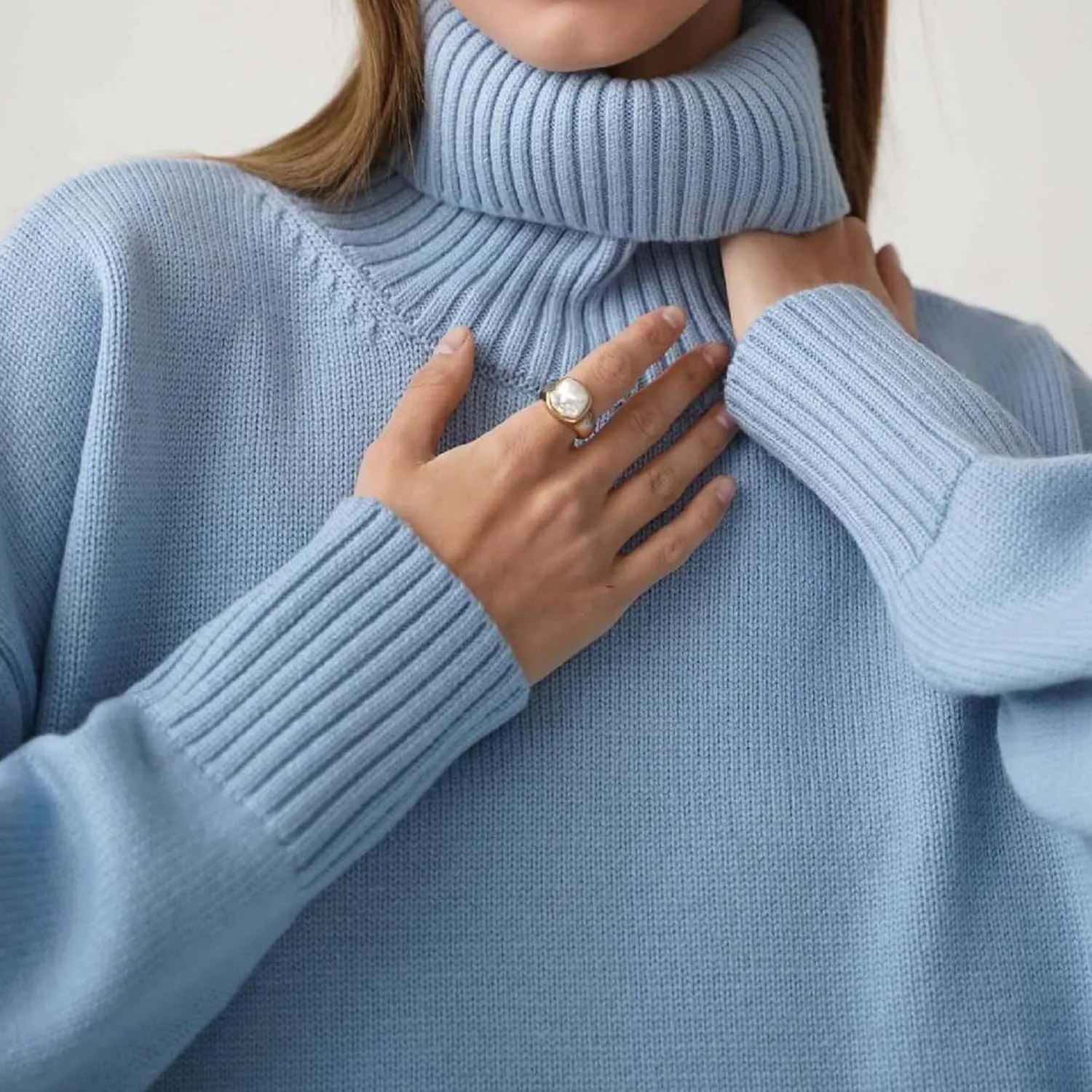 Women's Turtleneck Oversized Sweaters Long Sleeve Soft Knit Pullover Winter Solid Sweater Loose Tops