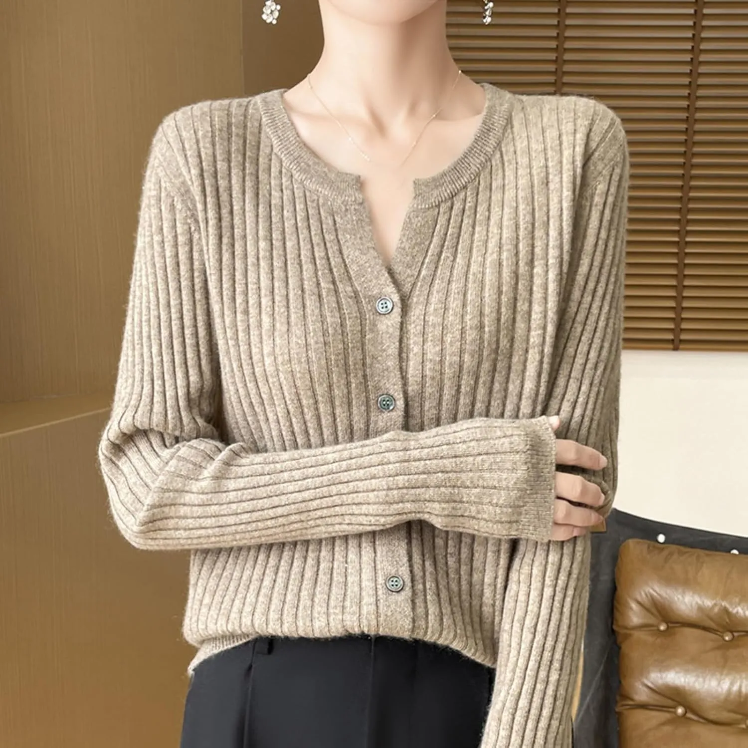 Women's V-Neck Long Sleeve Button Down Lightweight Sweater Soft Knit Cardigan Slim Fashion Tops Jackets 2024